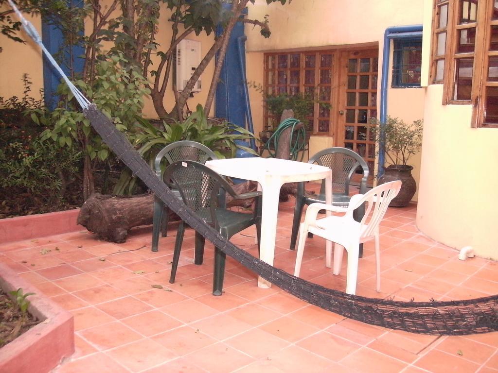 Casa Helbling Hotel Quito Exterior photo